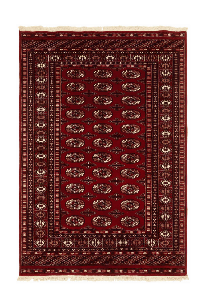 ディープレッドのパキスタン絨毯 ブハラ（ギュル柄） 123×178cm・約1.5畳の手織りウールラグ